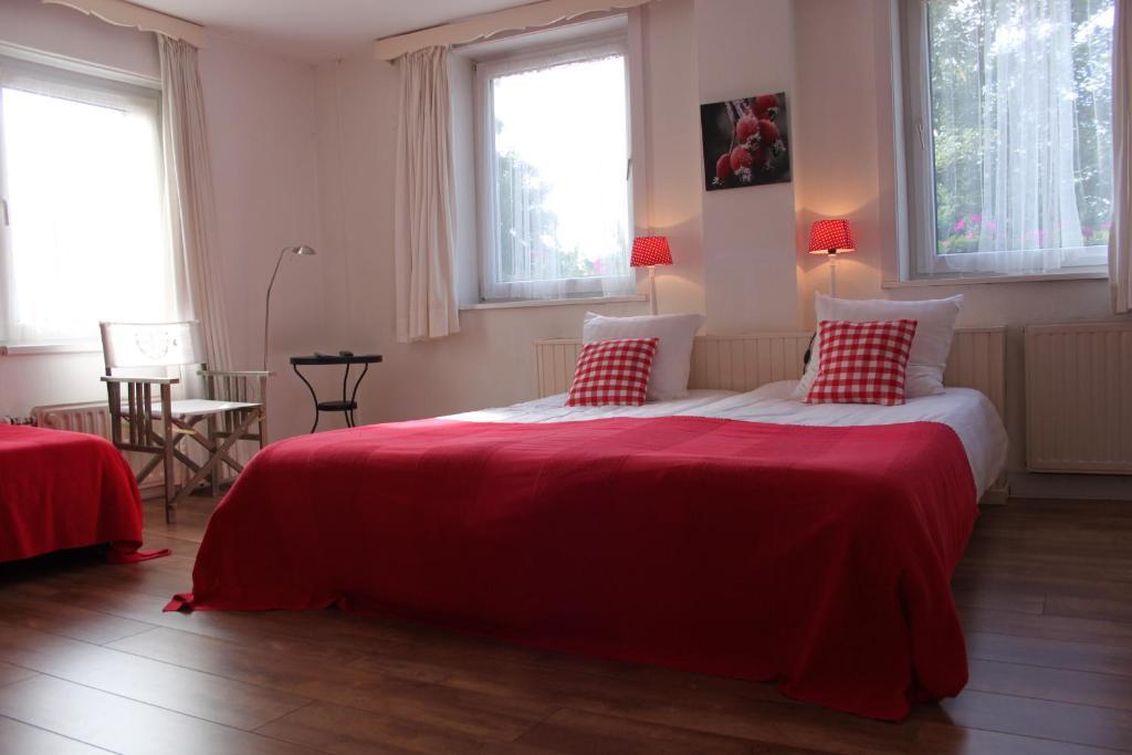 Vroenhof 2*